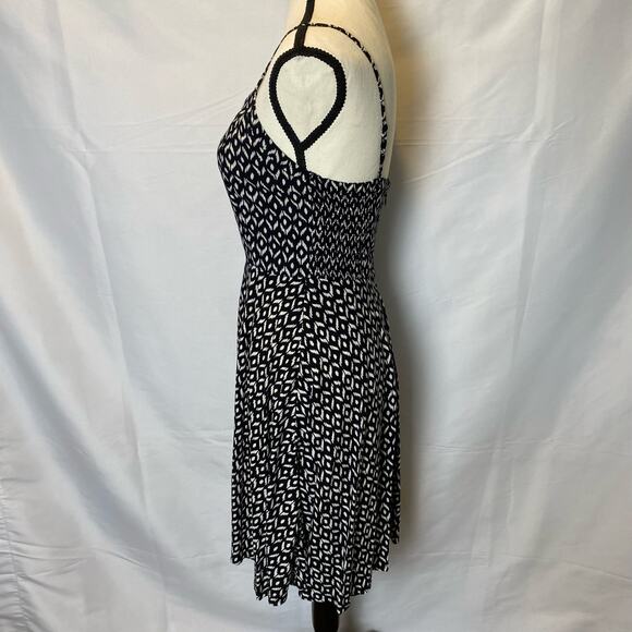 Old Navy Aztec Print Black an White Spaghetti Strap Mini Dress Size Small Womens - Picture 5 of 13
